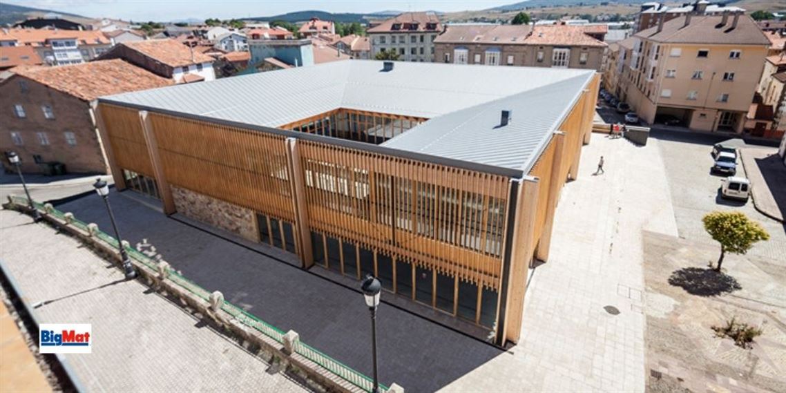 Arquitectura, IMPLUVIUM Centro Comunitario en Reinosa/España por RAW / deAbajoGarcia