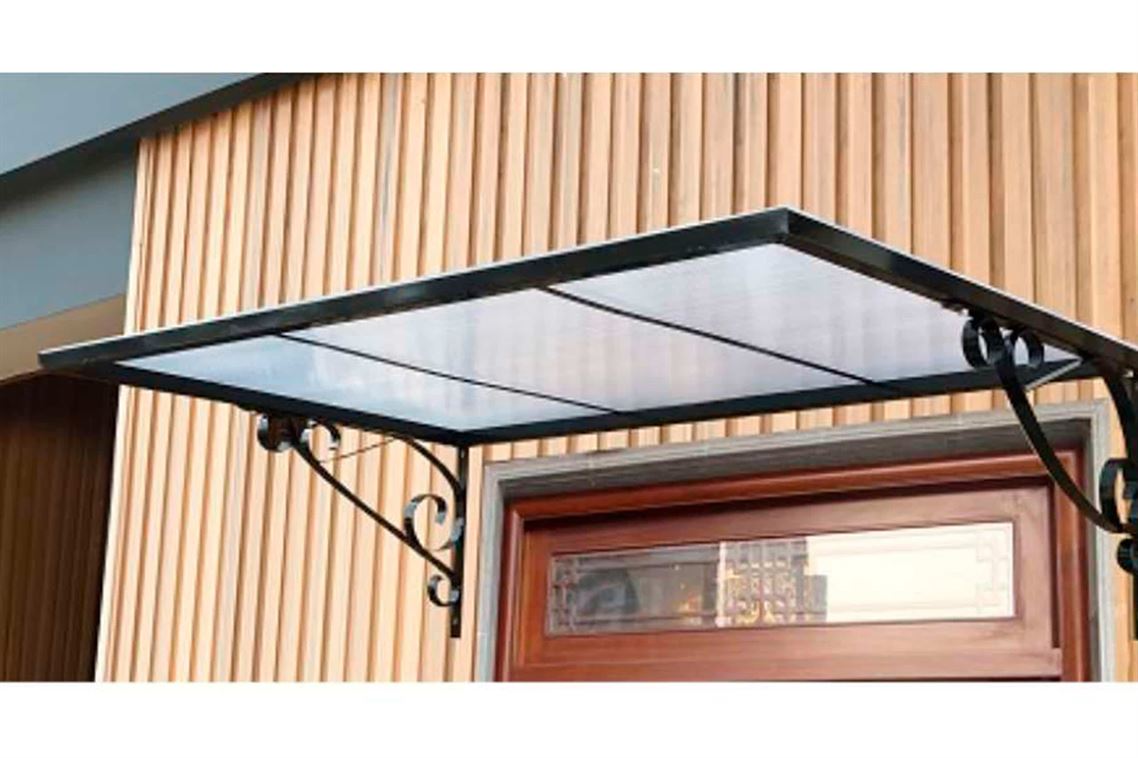 Disfruta del Aire Libre con Estilo: Razones para Instalar una Marquesina en tu Patio
