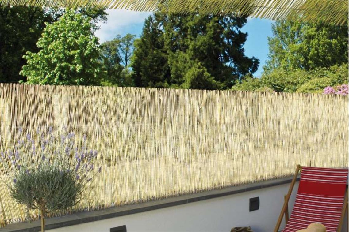 Cerramientos Naturales para Jardín: Bambú, Caña, Brezo y Mimbre