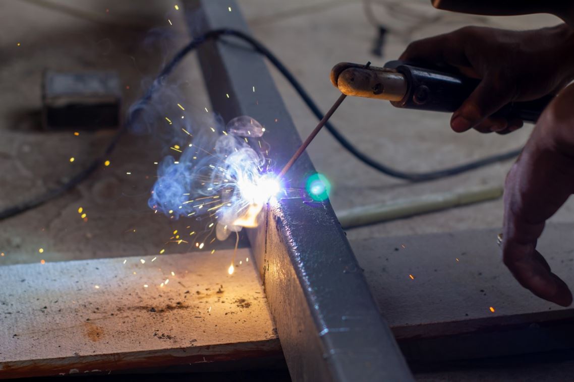 Elegir el Electrodo Correcto: Claves para una Soldadura de Calidad