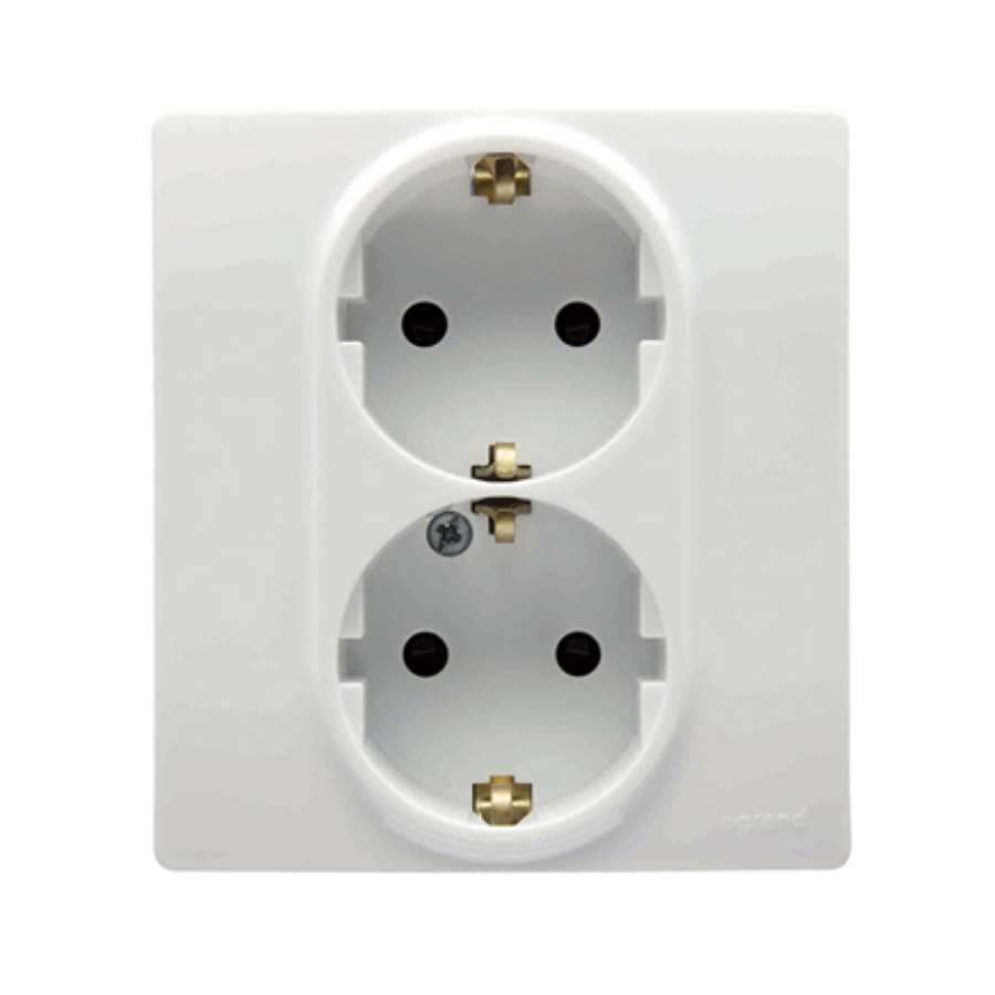 Imagen principal del productoNILOÉ BASE 2X2P+T 16A PR.INF B