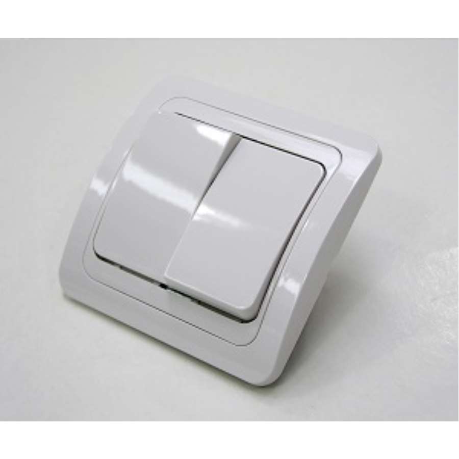 Imagen principal del productoDOBLE CONMUTADOR BIGMAT 10A 250V BLANCO