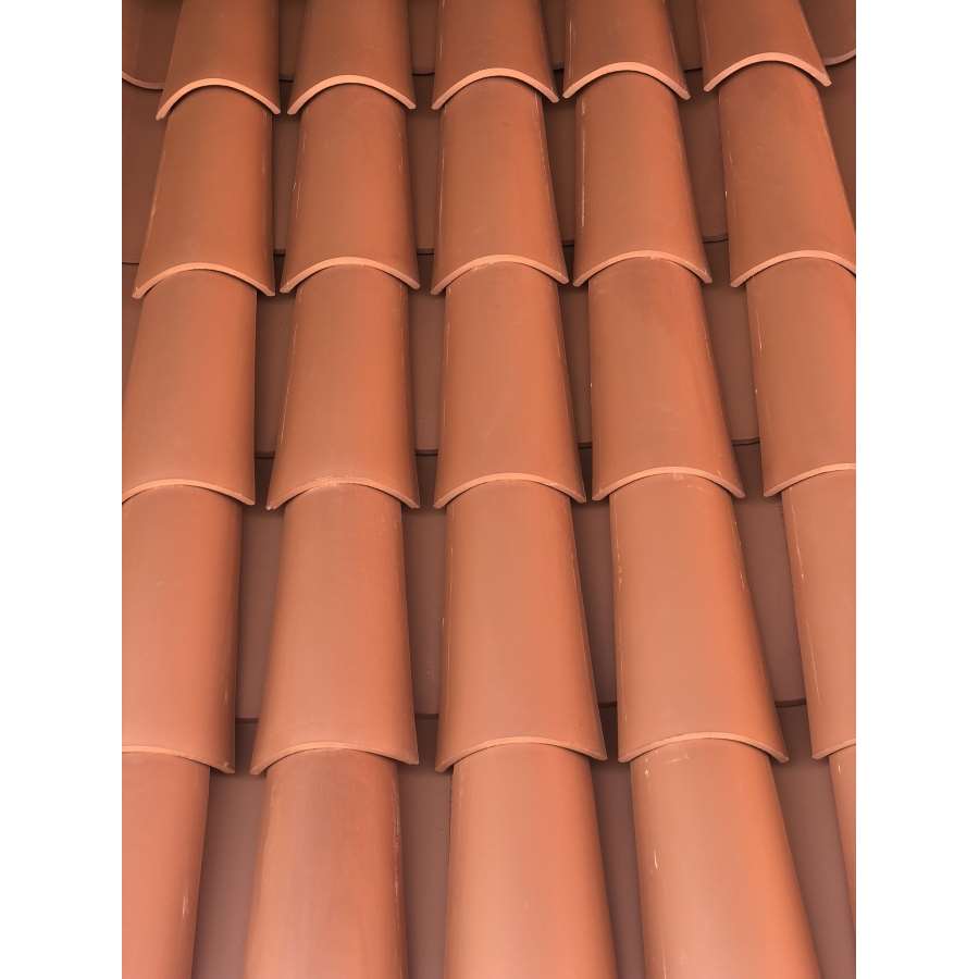Imagen principal del productoTEJA CURVA DE 50 CM EN COLOR ROJO
