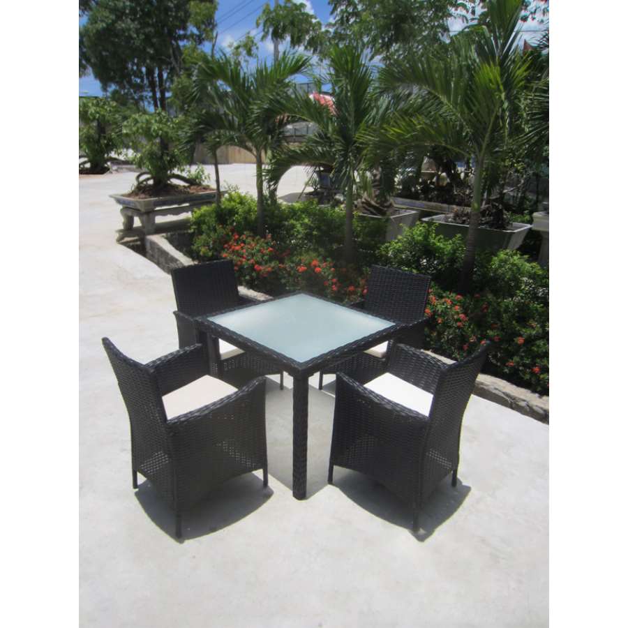 Imagen principal del productoCONJUNTO RATAN SINTETICO BLANES MESA TAPA CRISTAL+4SILLONES